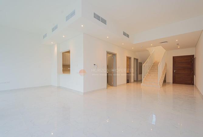 77776582 - Property Image 3