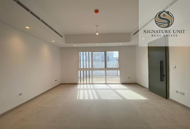 76976808 - Property Image 2