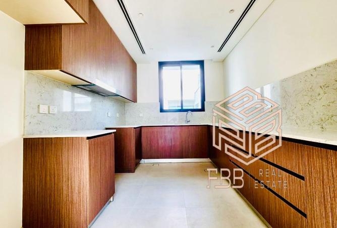 15990246 - صورة العقار 2