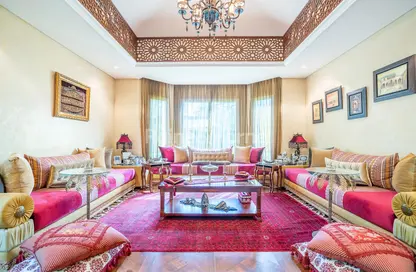 Bungalow - 4 Bedrooms - 5 Bathrooms for rent in Luxury Villa - Green Community Motor City - Motor City - Dubai