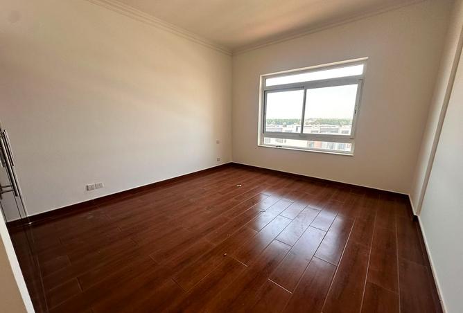 105981946 - Property Main Image