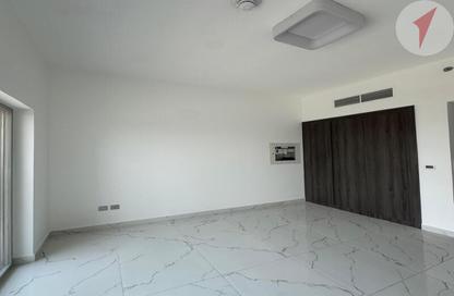 Apartment - Studio - 1 for rent in Time 1 - Dubai Land Residence Complex - Dubai Apartment - Studio - 1 for rent in Time 1 - Dubai Land Residence Complex - Dubai