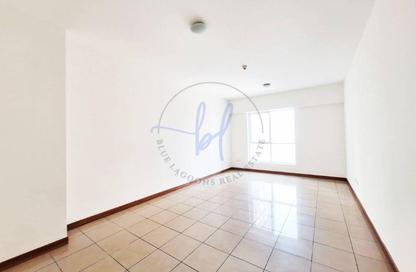 Apartment - 1 Bedroom - 2 Bathrooms for sale in Sulafa Tower - Dubai Marina - Dubai