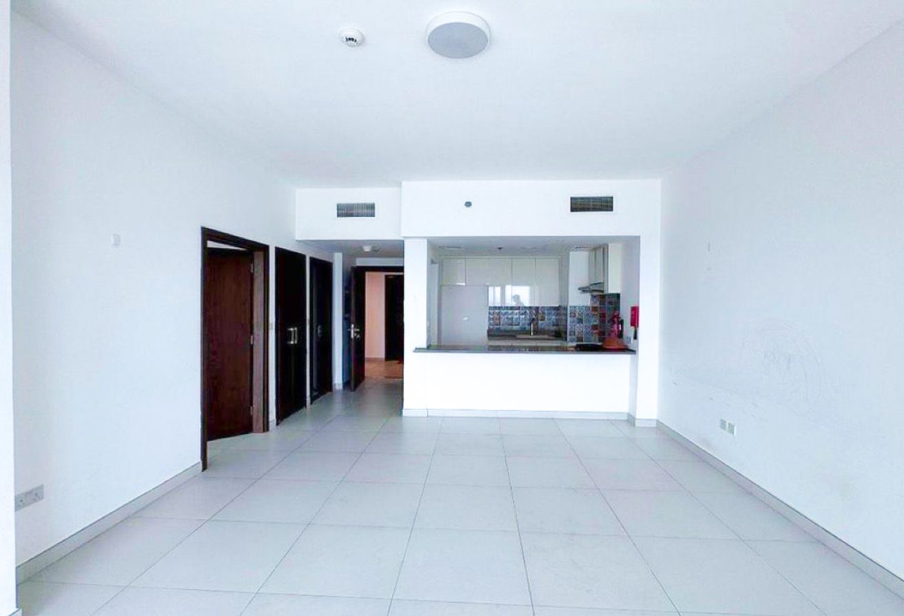 Spacious 1BD | Well Maintained | Prime Location