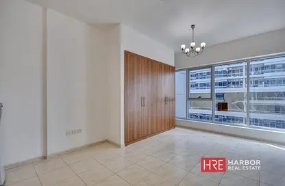 شقة - 1 حمام للايجار في سكاي كورتس تاور C - أبراج سكاي كورتس - مجمع دبي ريزيدنس - دبي لاند - دبي