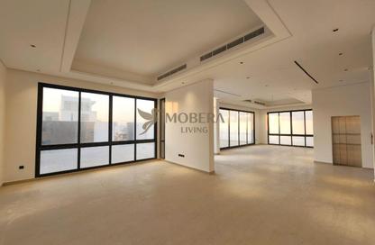 Villa - 5 Bedrooms - 7 Bathrooms for rent in Al Aweer 1 - Al Aweer - Dubai