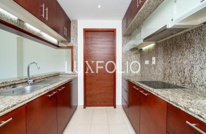 Apartment - 1 Bedroom - 1 Bathroom for sale in South Ridge 6 - South Ridge - Downtown Dubai - Dubai