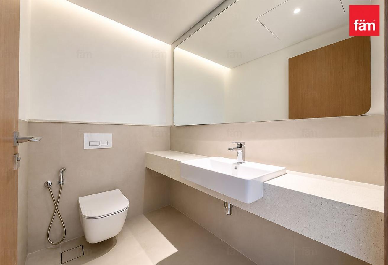 Premium 2br EnSuite + Maid | Park View photo 18