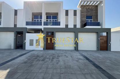 Villa - 3 Bedrooms - 4 Bathrooms for rent in Umm Suqeim 2 Villas - Umm Suqeim 2 - Umm Suqeim - Dubai