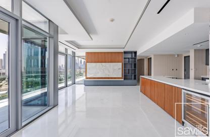 Apartment - 3 Bedrooms - 3 Bathrooms for rent in Burj Daman - DIFC - Dubai
