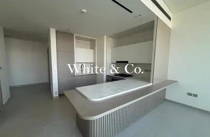 شقة - غرفة نوم - 2 حمامات للايجار في بن غاطي رويال - منطقة 18 - قرية جميرا الدائرية - دبي