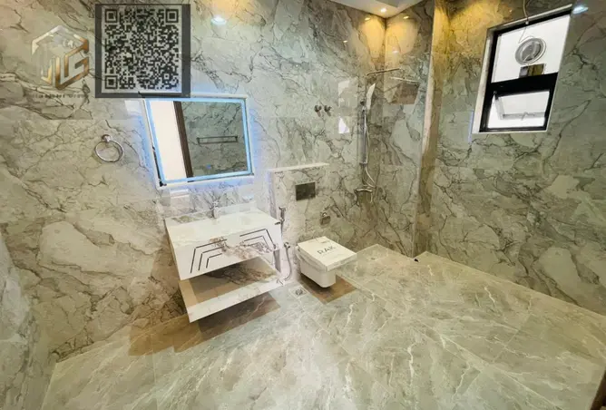 127921278 - Property Image 2