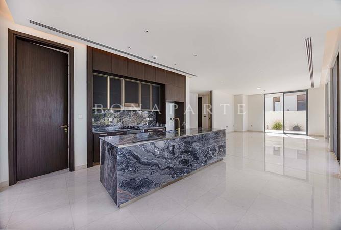 107726489 - Property Image 2