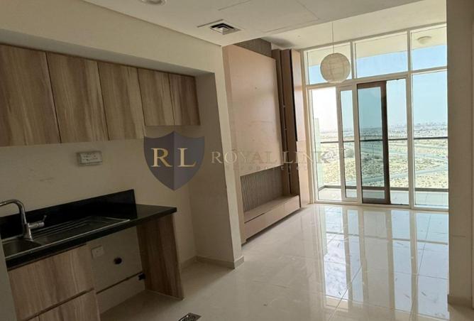 82802365 - Property Main Image