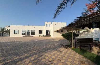 Villa - 3 Bedrooms - 5 Bathrooms for rent in Al Dhait South - Al Dhait - Ras Al Khaimah