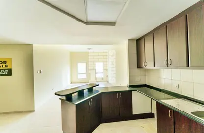 شقة - 2 غرف نوم - 3 حمامات للبيع في المبنى 153 - طراز حديث - ديسكفري جاردنز - دبي شقة - 2 غرف نوم - 3 حمامات للبيع في المبنى 153 - طراز حديث - ديسكفري جاردنز - دبي