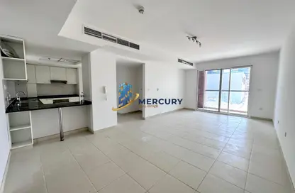 Apartment - 1 Bedroom - 2 Bathrooms for rent in Oxford Building - District 14 - Jumeirah Village Circle - Dubai