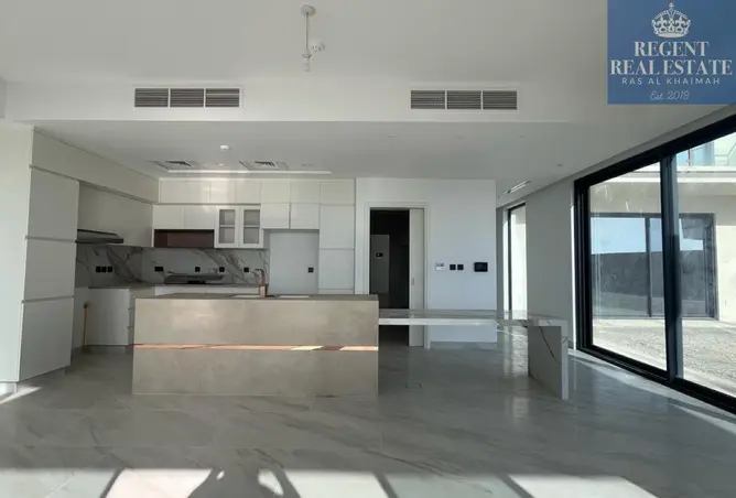 128369741 - Property Image 3