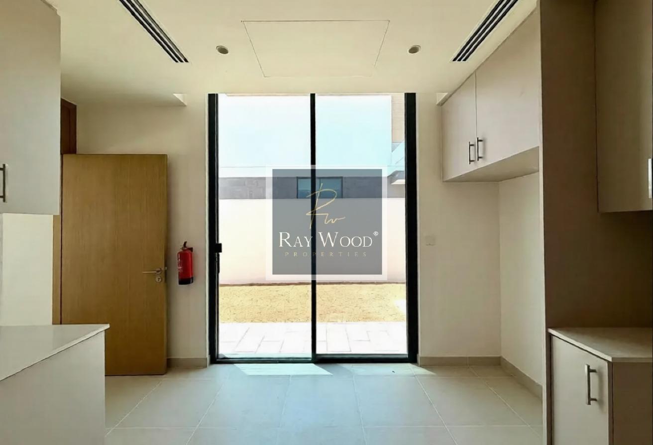Luxury 4BR Villa | Huge Plot | Standalone photo 4