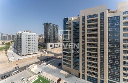 شقة - غرفة نوم - 2 حمامات للايجار في 1 رويال ريزدنس - رويال ريزدنس - مدينة دبي الرياضية - دبي