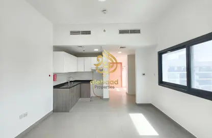 Apartment - Studio - 1 Bathroom for rent in Le Bistrot - International City Phase 2 - Al Warsan 4 - Al Warsan - Dubai