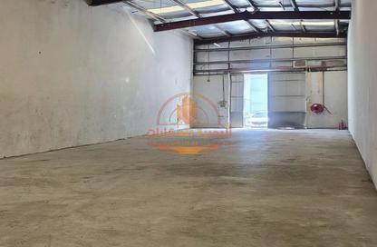 Warehouse - Studio - 1 for rent in Industrial Building 13 - Industrial Area 13 - Sharjah Industrial Area - Sharjah
