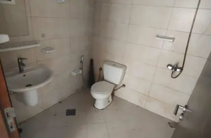 Apartment - 1 Bedroom - 2 Bathrooms for rent in Muwaileh - Sharjah