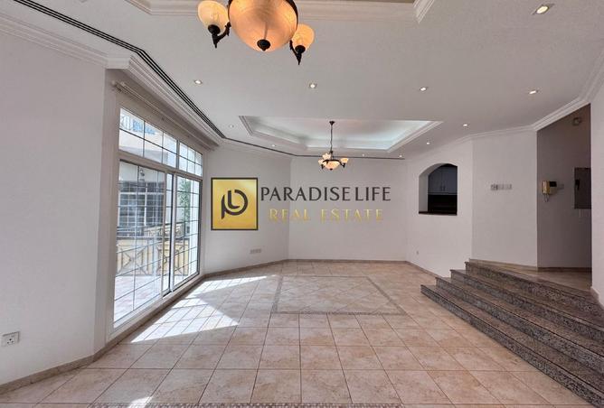 76973813 - Property Image 2