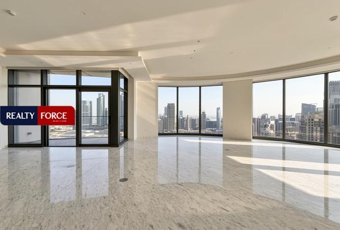 100390844 - Property Image 2
