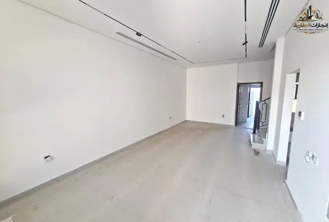 156003444 - Property Image 3