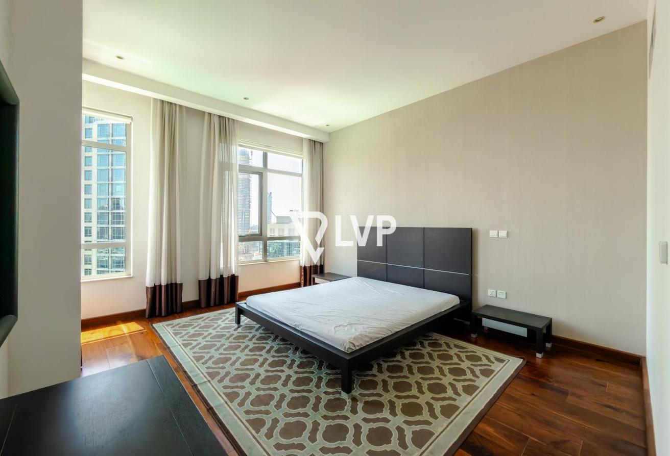 High Floor |Burj Khalifa+Fountain View |Furnished photo 16
