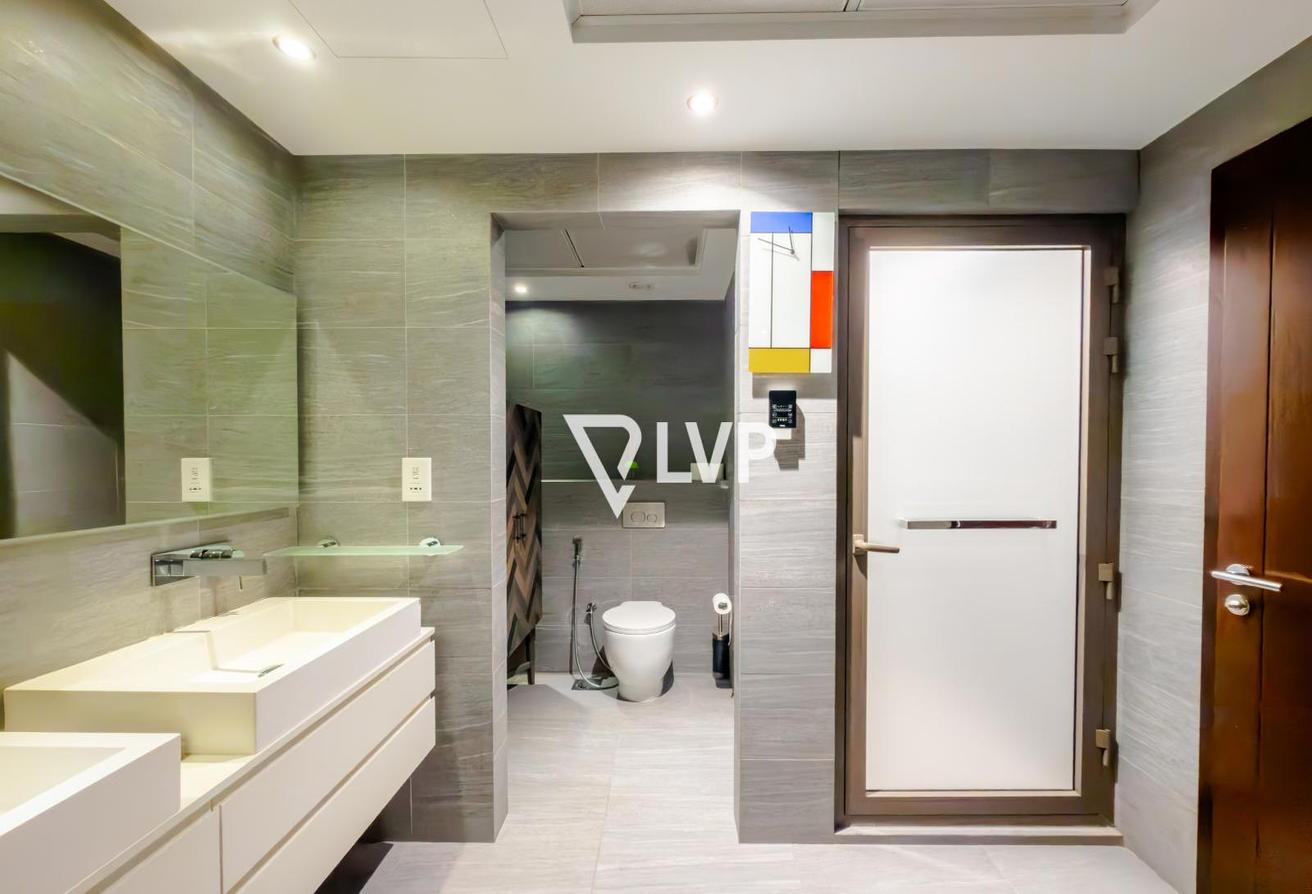 High Floor |Burj Khalifa+Fountain View |Furnished photo 15