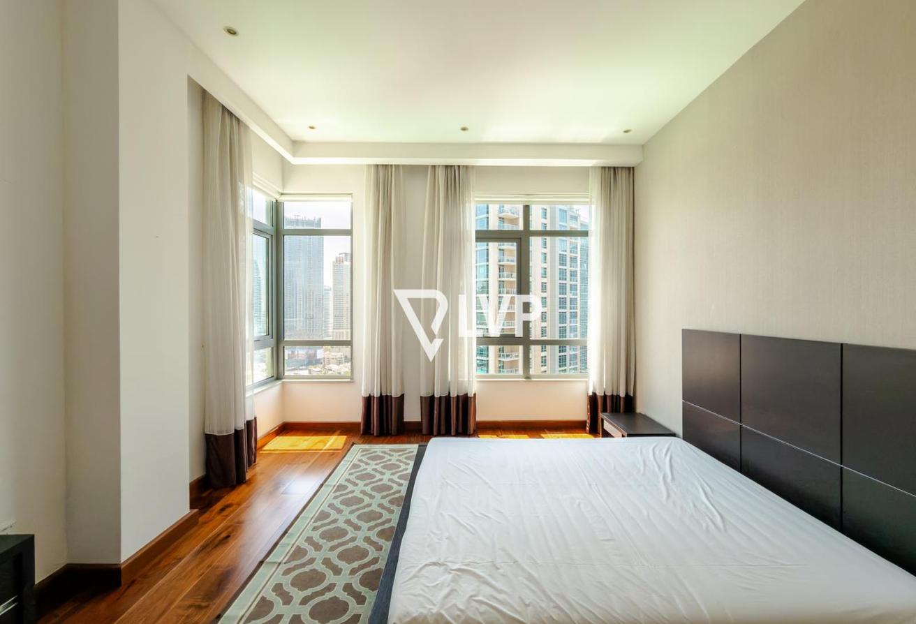 High Floor |Burj Khalifa+Fountain View |Furnished photo 17