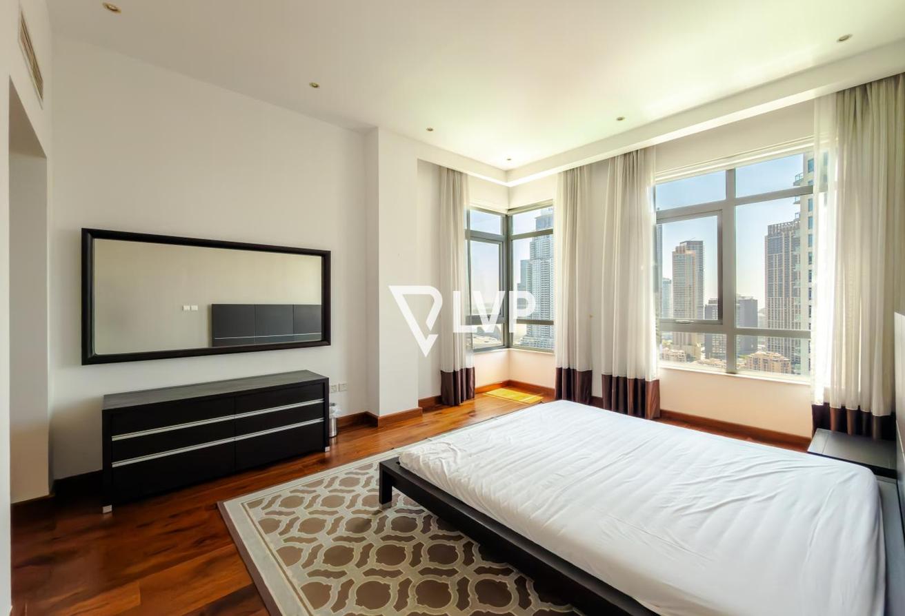 High Floor |Burj Khalifa+Fountain View |Furnished photo 18