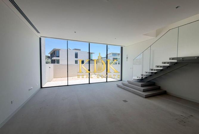 99134439 - Property Image 3