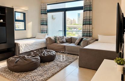 Villa - 4 - 5 for rent in Palma Residences - Palm Jumeirah - Dubai