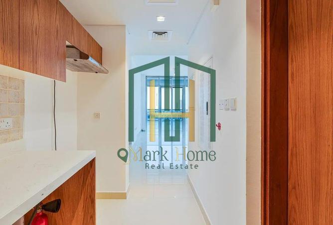 73844125 - Property Image 3