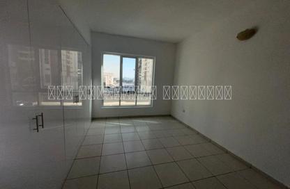 Apartment - 2 Bedrooms - 2 Bathrooms for rent in Al Taawoon Tower 1 - Al Taawoon Towers - Al Khan - Sharjah
