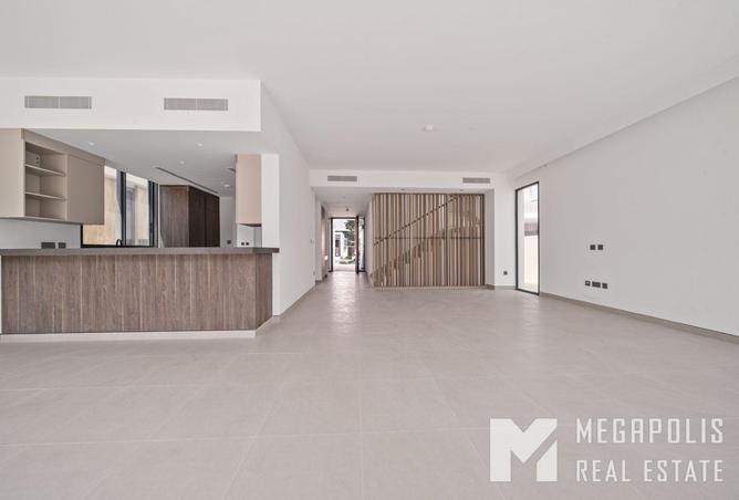 2OlyBkGXEqu - Property Main Image