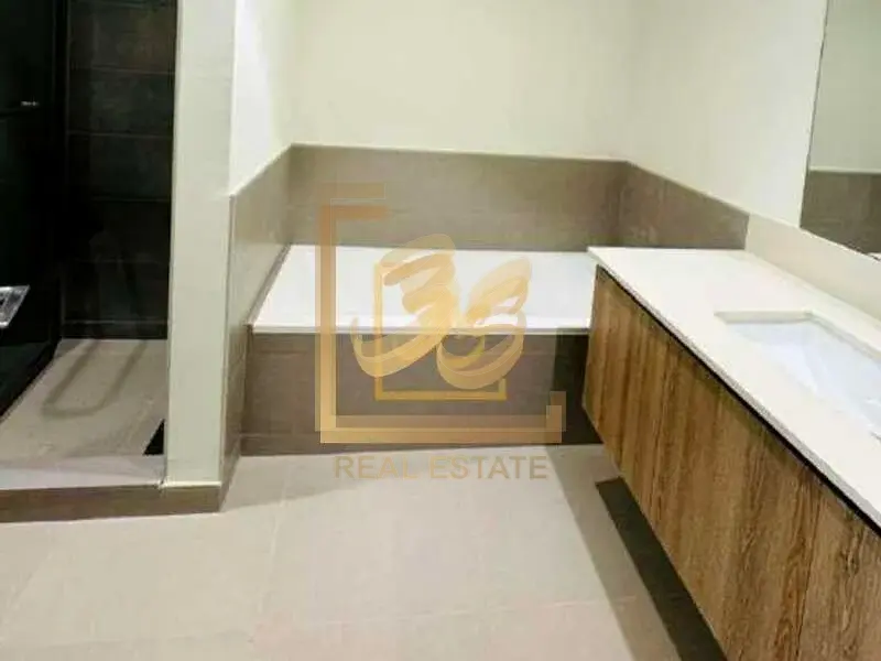 End Unit | Single Row | Park Facing by 209908 