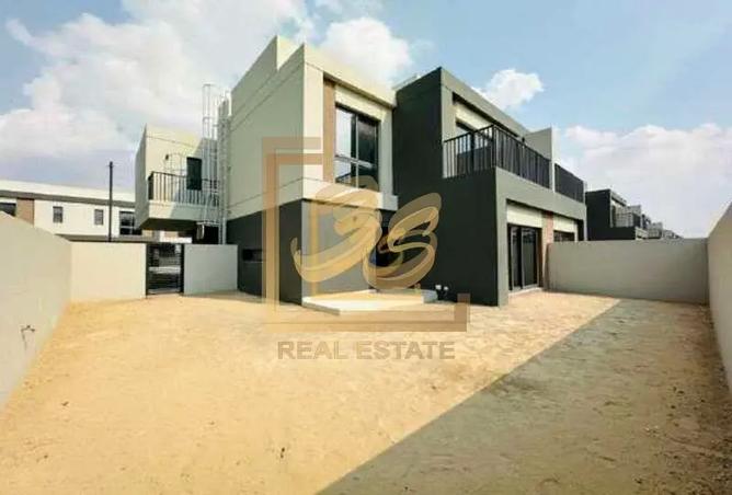 End Unit | Single Row | Park Facing