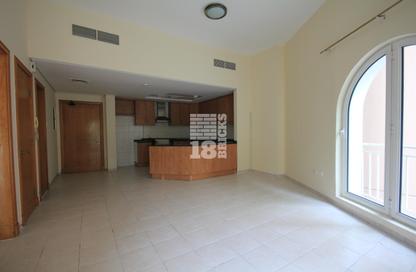 شقة - غرفة نوم - 2 حمامات للبيع في المبنى 206 - طراز مغولي - ديسكفري جاردنز - دبي شقة - غرفة نوم - 2 حمامات للبيع في المبنى 206 - طراز مغولي - ديسكفري جاردنز - دبي