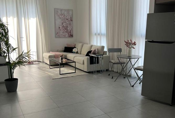 96945217 - Property Main Image