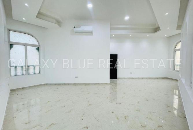 105992544 - Property Image 2