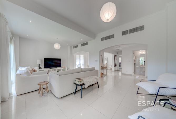 136075344 - Property Image 3