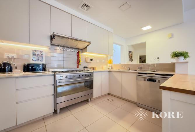 117255002 - Property Image 2