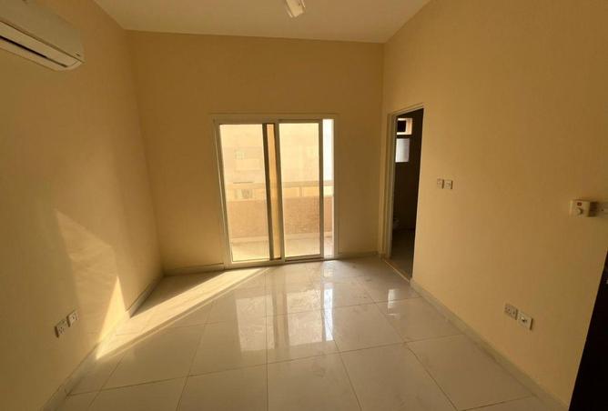 2OibXRQoXXE - Property Main Image