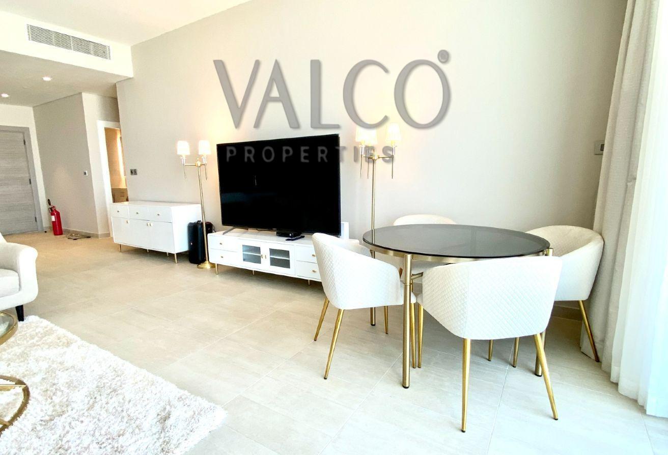 Ready To Move In | Fully Furnished Sea View photo 4