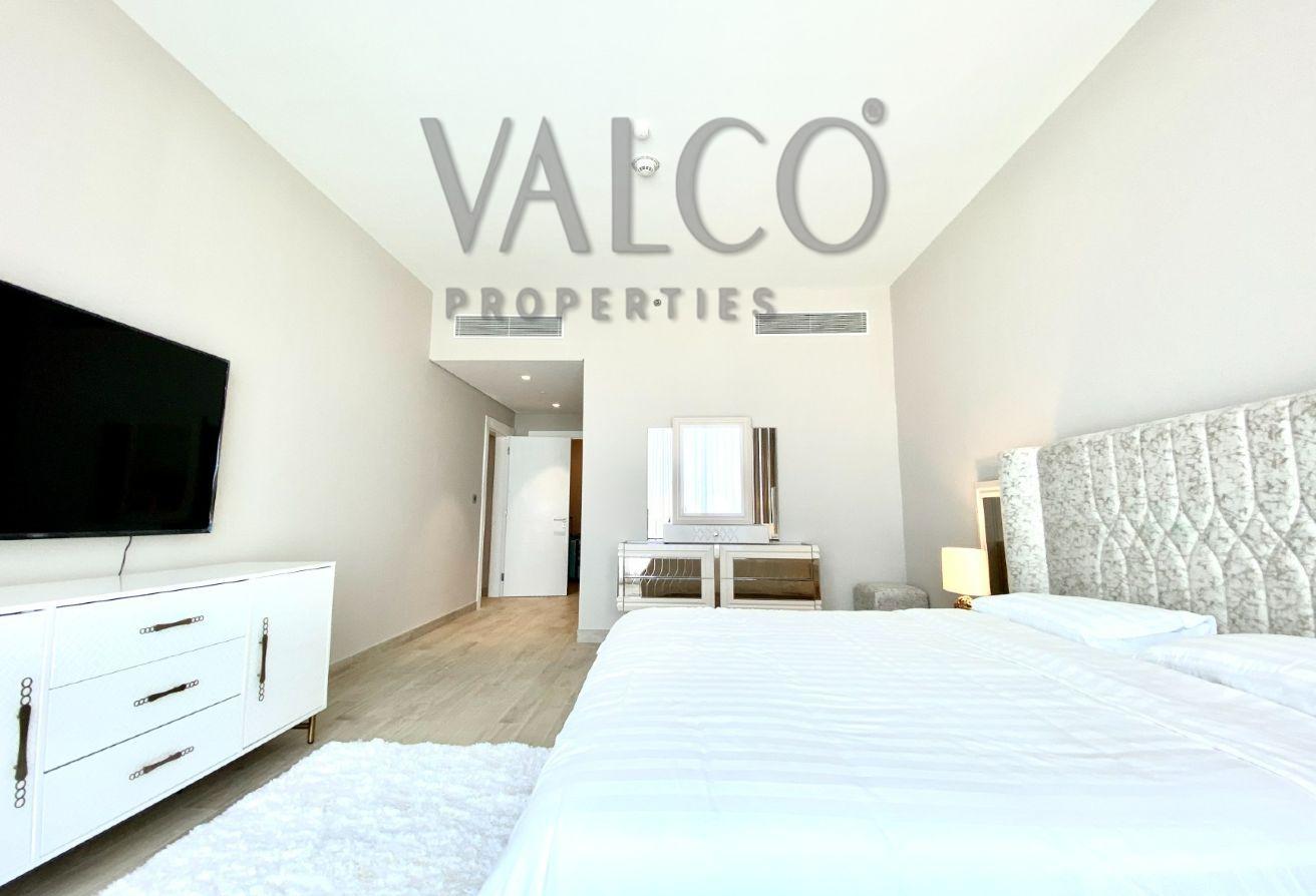 Ready To Move In | Fully Furnished Sea View photo 16
