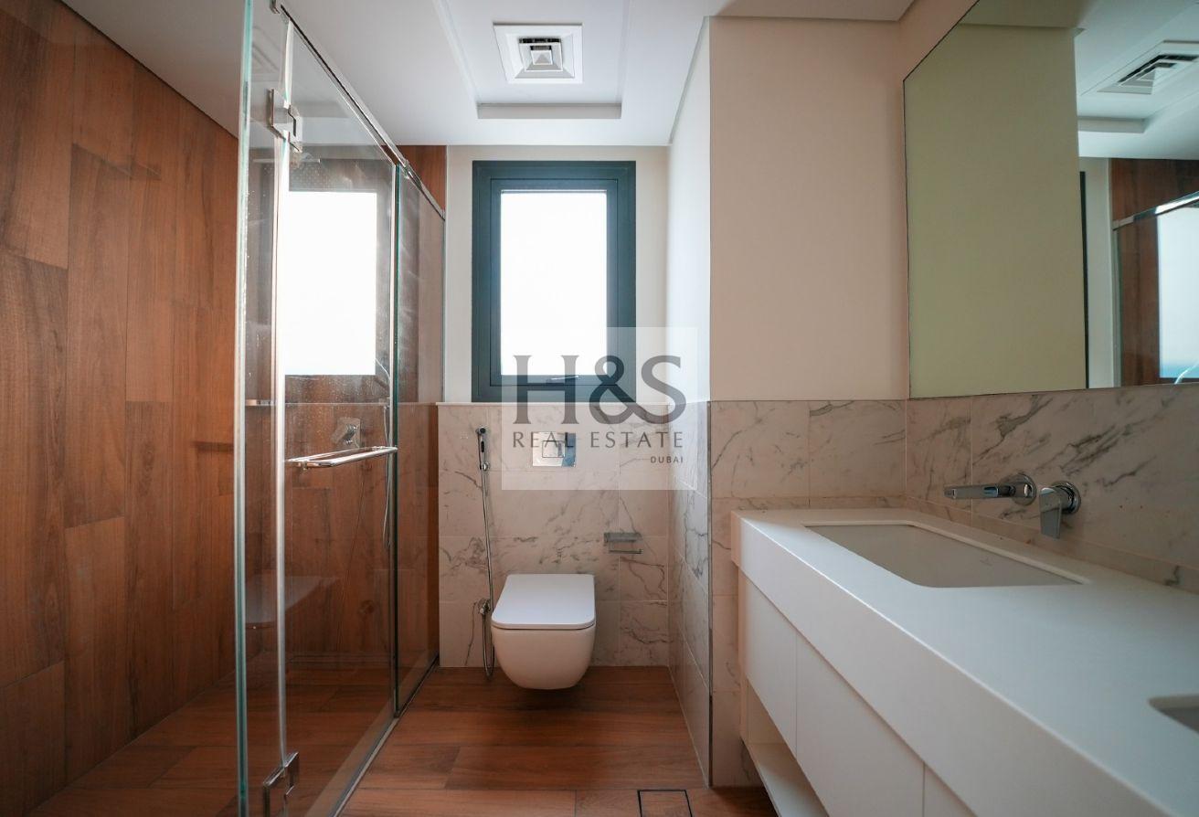 Type A Large | Close to amenities |Single Row photo 21